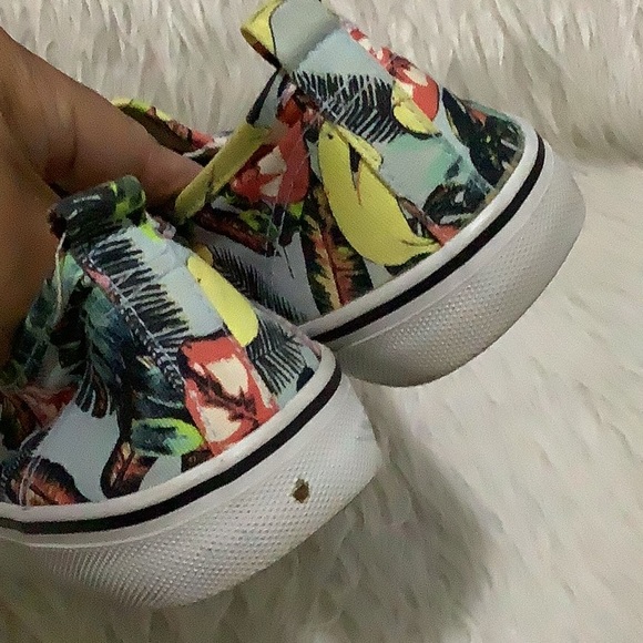 Divided H&M women’s colorful summer tropical slip on shoes size 8 - Picture 5 of 6